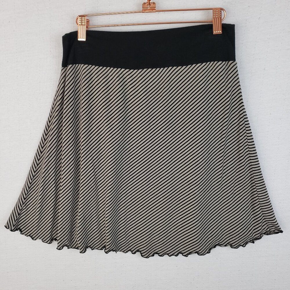 Vintage Intertwined Designs Skirt Y2K Bamboo Organic Cotton Stretch Lettuce Hem